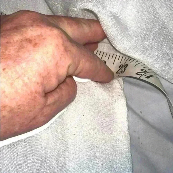 Zac and Rachel woman 0 X‎ blue and white ombré gauze top pintuck details.VGUC - Picture 5 of 10